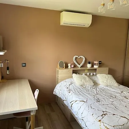 Contemporaine Avec Lagon Villa *