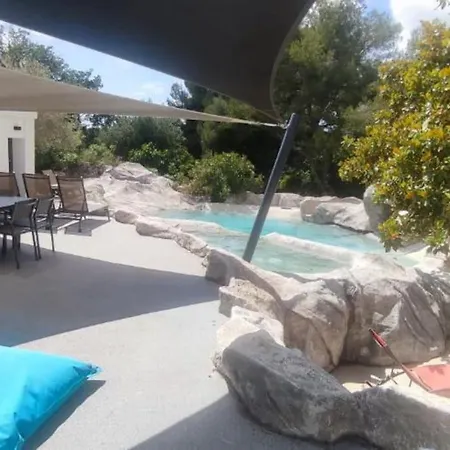 Villa Contemporaine Avec Lagon